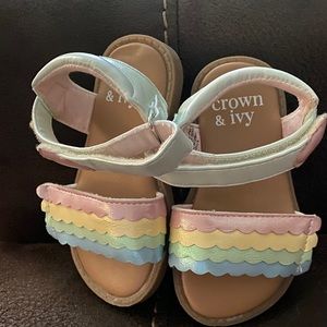 Crown and ivy girl toddler sandals